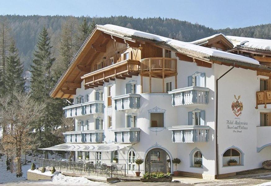 Hotel Madonnina Resort And Wellness Soraga Eksteriør bilde