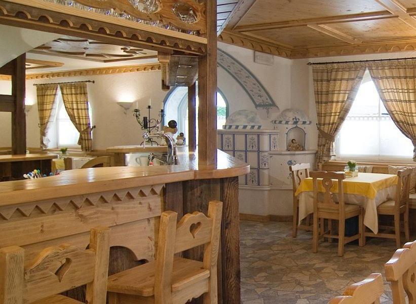 Hotel Madonnina Resort And Wellness Soraga Eksteriør bilde